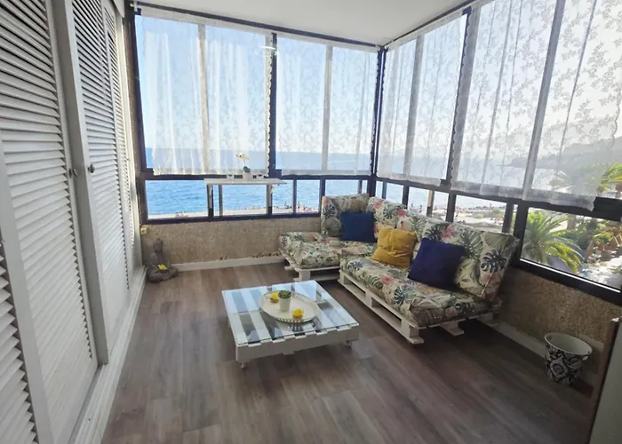 En Primera Linea De Mar * Tabaiba